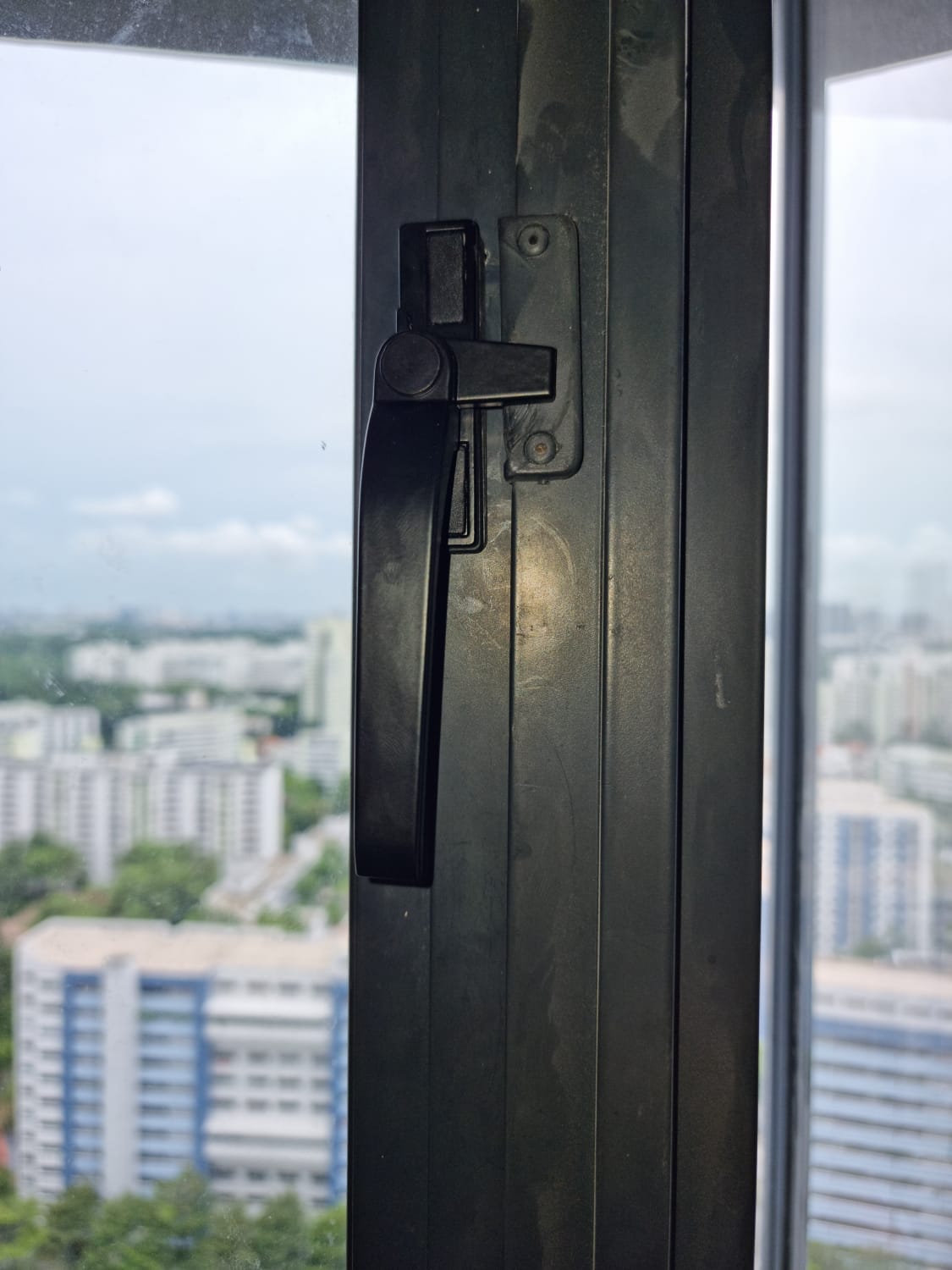 Supply And Replace Window Handle Window Repair Singapore