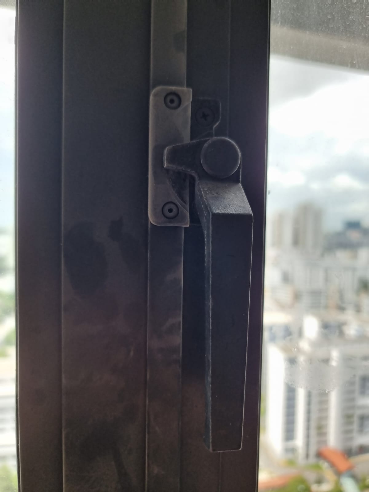 Supply And Replace Window Handle Window Repair Singapore